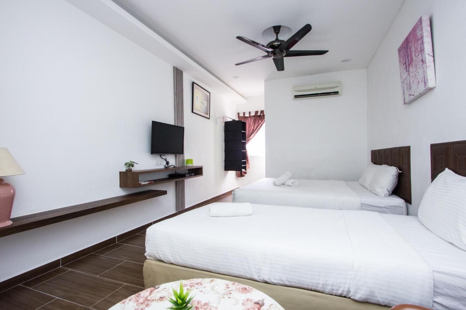 Nautilus Bay Home Inn George Town Buitenkant foto