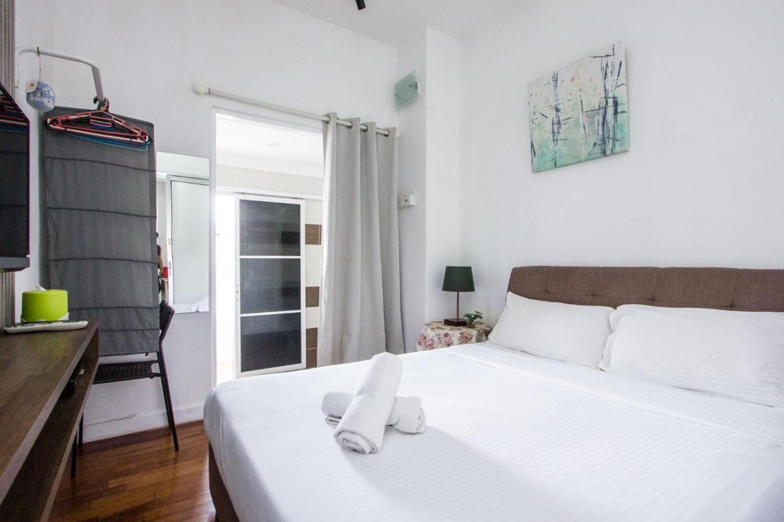 Nautilus Bay Home Inn George Town Buitenkant foto