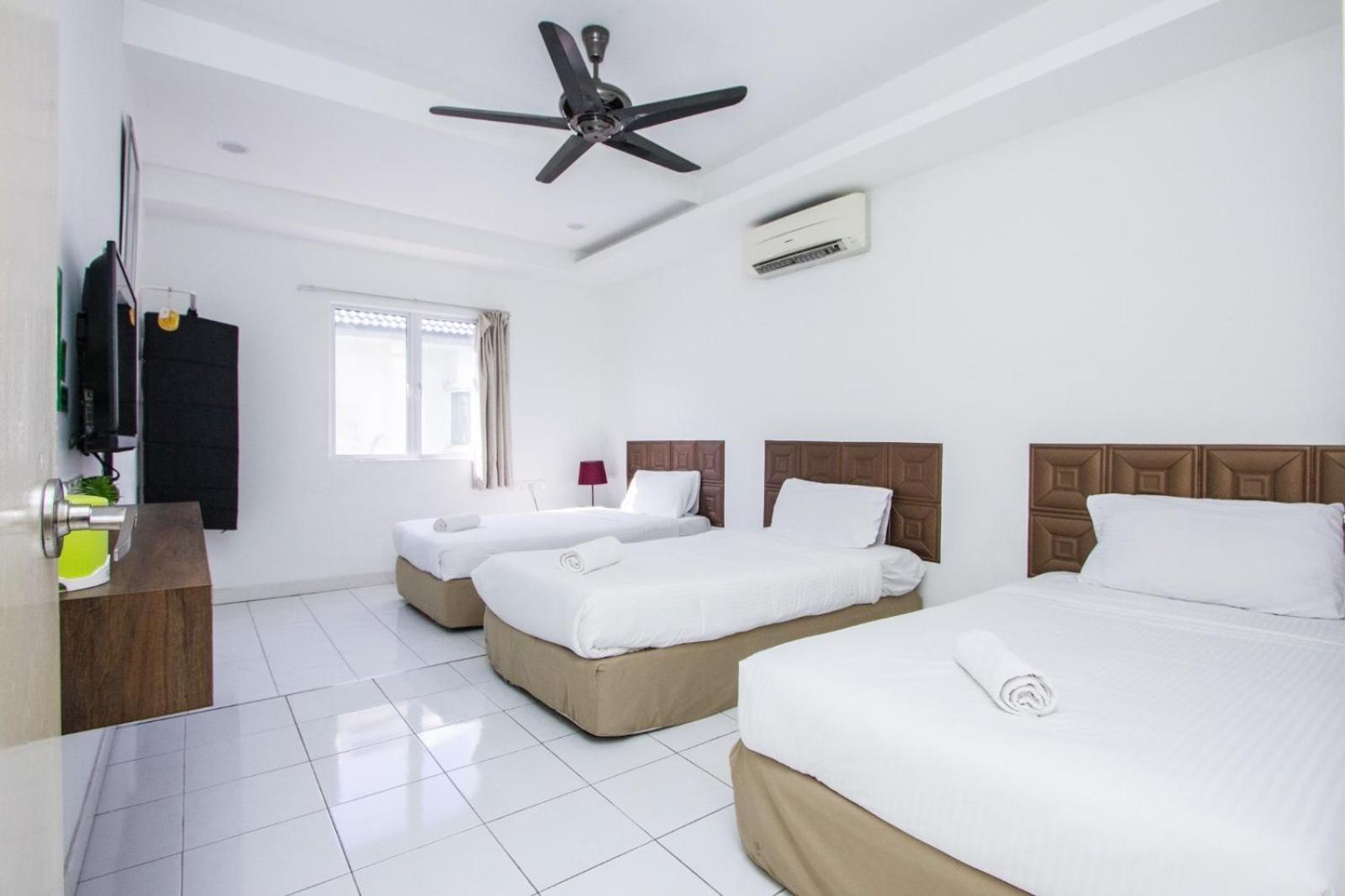 Nautilus Bay Home Inn George Town Buitenkant foto