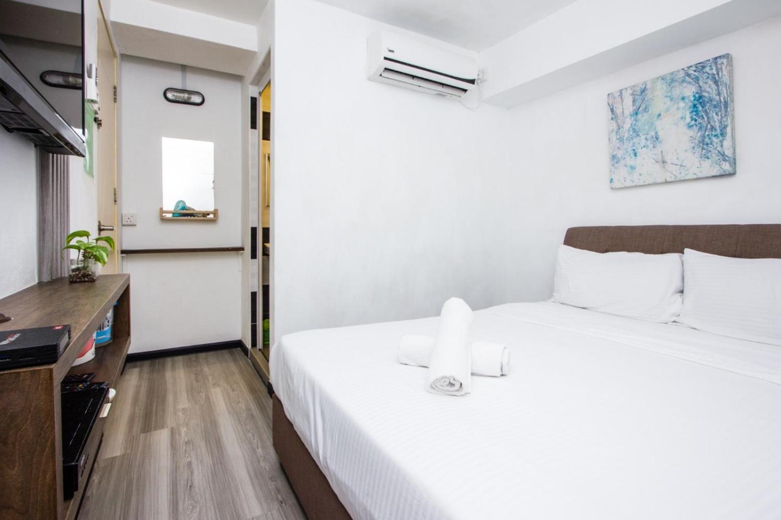 Nautilus Bay Home Inn George Town Buitenkant foto
