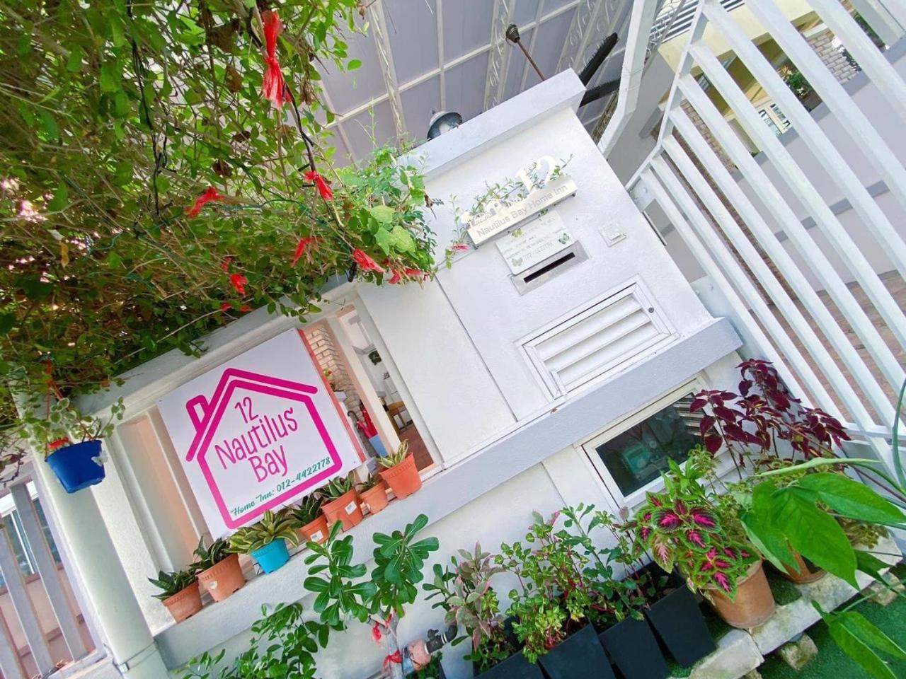 Nautilus Bay Home Inn George Town Buitenkant foto